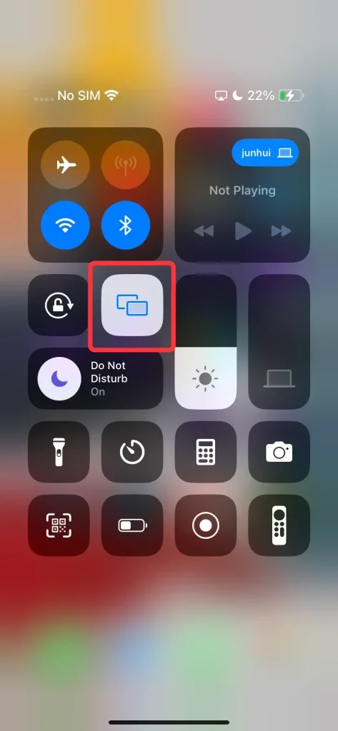 Screen mirroring icon in the control center